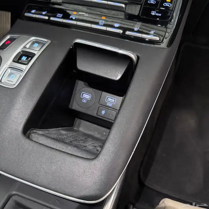 ازيرا 2021 فل كامل 6 سلندر ب 73 الف مسجل . 30