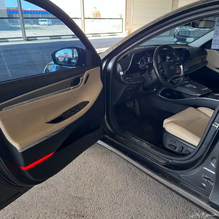 ازيرا 2021 فل كامل 6 سلندر ب 73 الف مسجل . 7