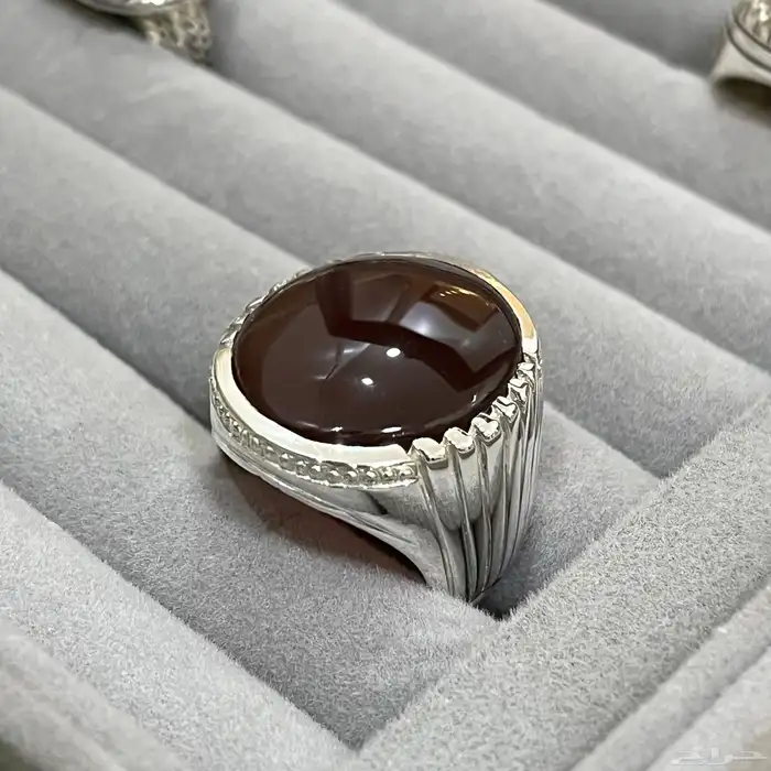 خاتم فضة فخامة عيار 925 حجر عقيق بني 1