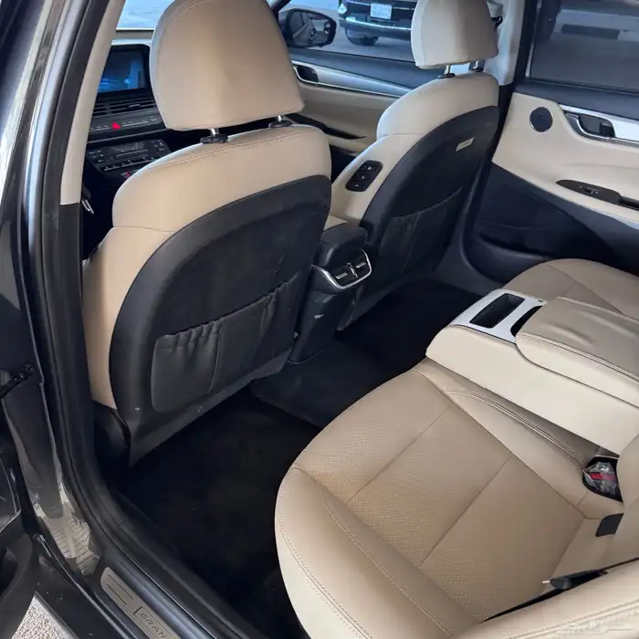 ازيرا 2021 فل كامل 6 سلندر ب 73 الف مسجل . 16