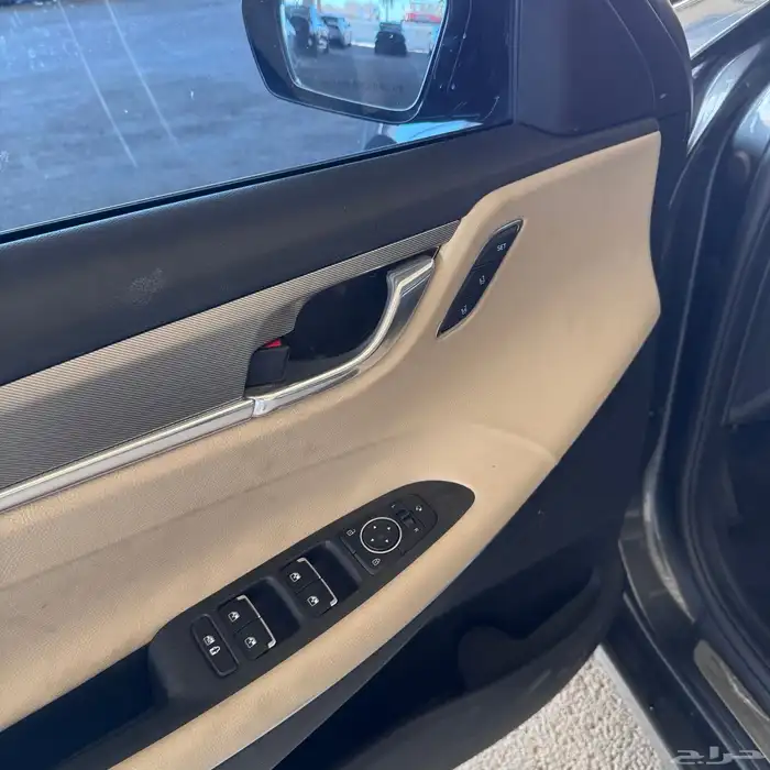 ازيرا 2021 فل كامل 6 سلندر ب 73 الف مسجل . 9