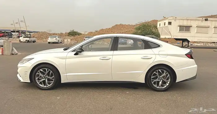 سوناتا 2022 فل بدون بنوراما بحالة الوكاله للبيع 2