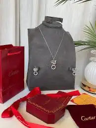 اكسسوارات ماركات بالملحقات. 34