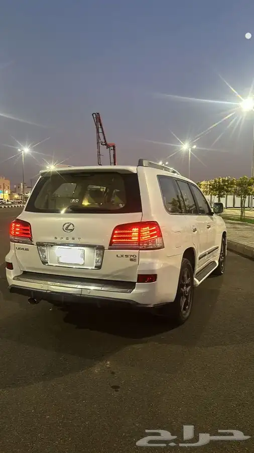 جيب لكززس 2012 1