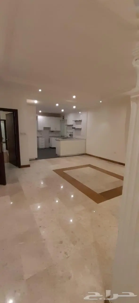 شقه للبيع بحي النهضه 1