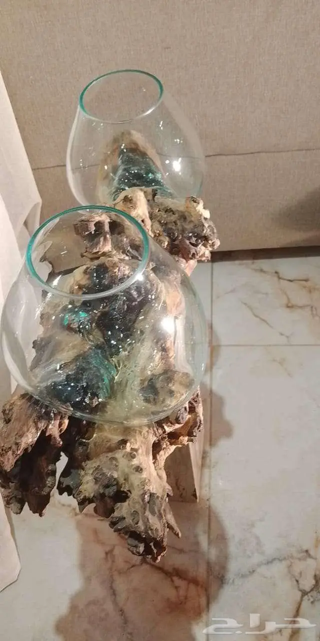 فازه زجاج مصهور مع قاعده خشب طبيعي 7