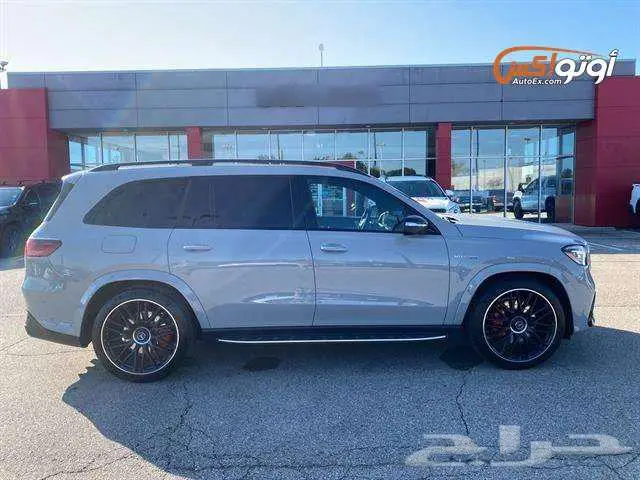 2025 Mercedes GLS 63 AMG 3