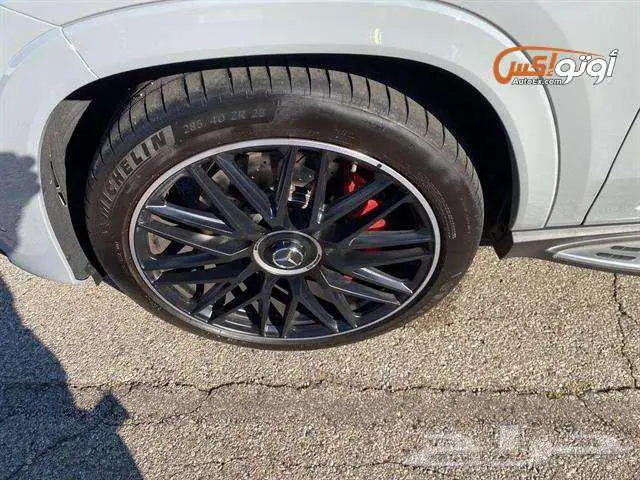 2025 Mercedes GLS 63 AMG 6