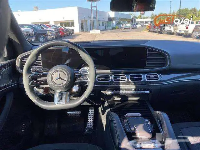 2025 Mercedes GLS 63 AMG 10