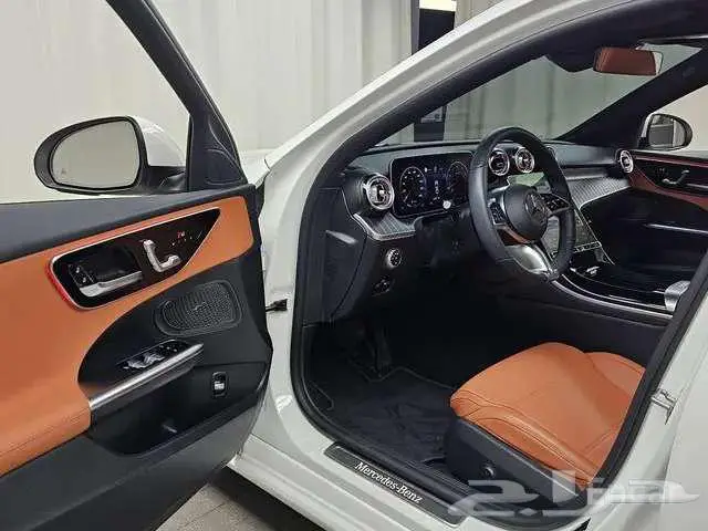 مرسيدس C200 موديل 2023 ممشي 14800 17