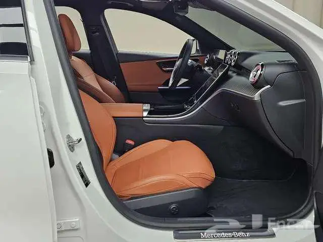 مرسيدس C200 موديل 2023 ممشي 14800 18