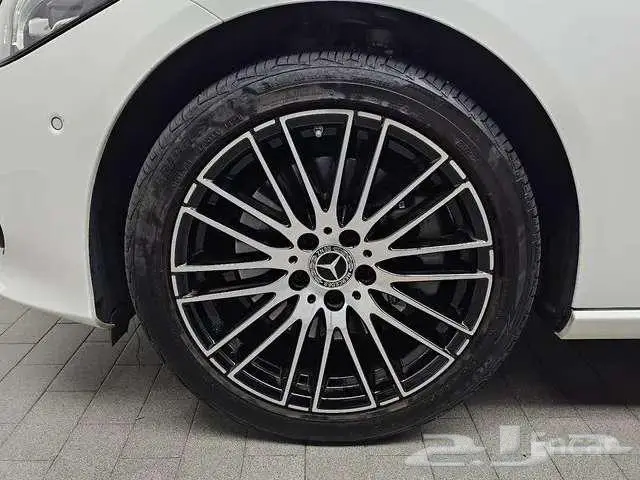 مرسيدس C200 موديل 2023 ممشي 14800 6