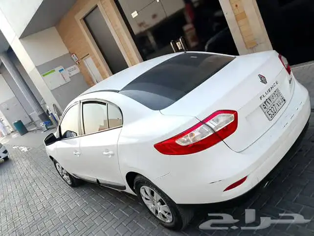 رينو فلونس سوم 9400 م 2015 جير اوتوماتيك بحاله ممتازه 8