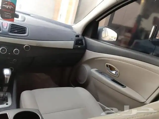 رينو فلونس سوم 9400 م 2015 جير اوتوماتيك بحاله ممتازه 9