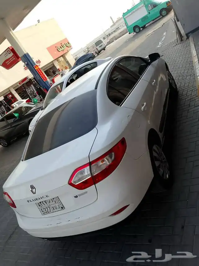 رينو فلونس سوم 9400 م 2015 جير اوتوماتيك بحاله ممتازه 10