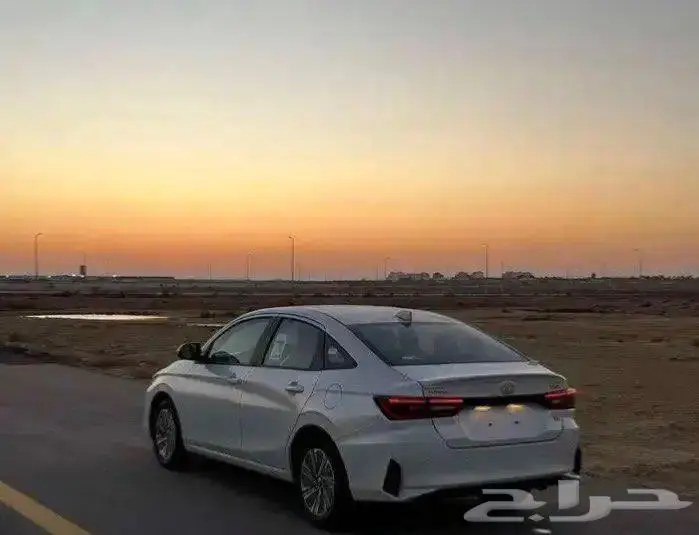 تويوتا يارس فل كامل 4
