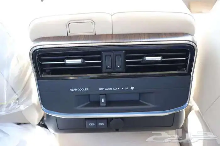 تويوتا لاندكروزر GXR4 بنزين 2025 سعودي بالكاش والاقساط 30