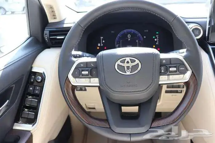 تويوتا لاندكروزر GXR4 بنزين 2025 سعودي بالكاش والاقساط 19