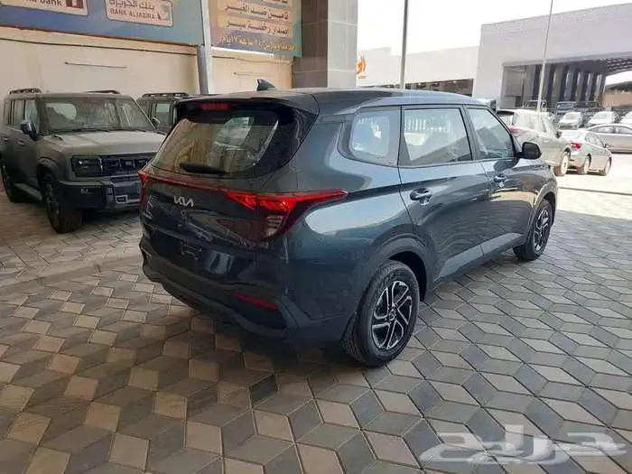 كيا كارينز 2025 قير اوتماتيك بنزين 7