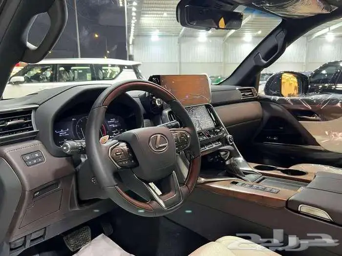 لكزس Lx600 2025 فئة ال Bb 11