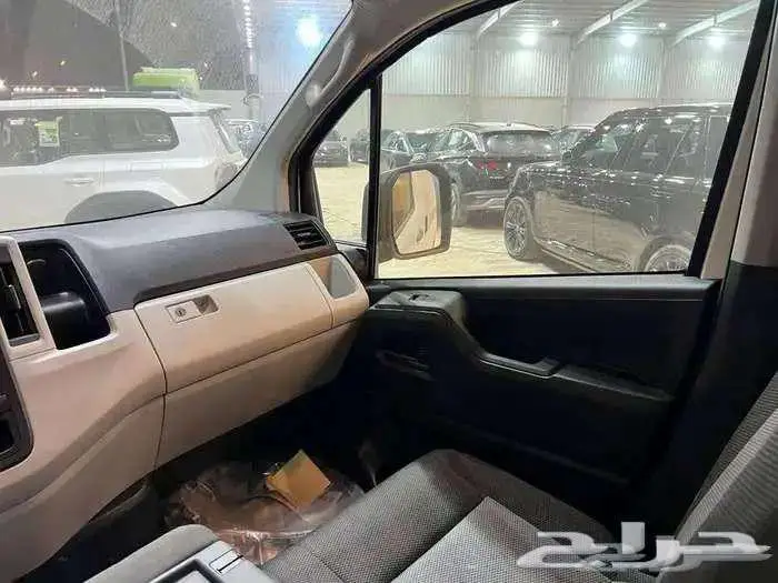 باص هايس بضاعه سقف عادي2025 ديزل 9
