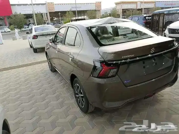 سوزوكى ديزاير ستاندر 2026 3