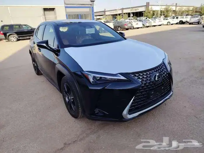 لكزس UX300AB هايبرد 2024 3