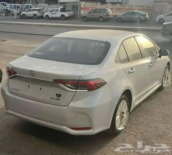 تويوتا كورولا xli 2025 2
