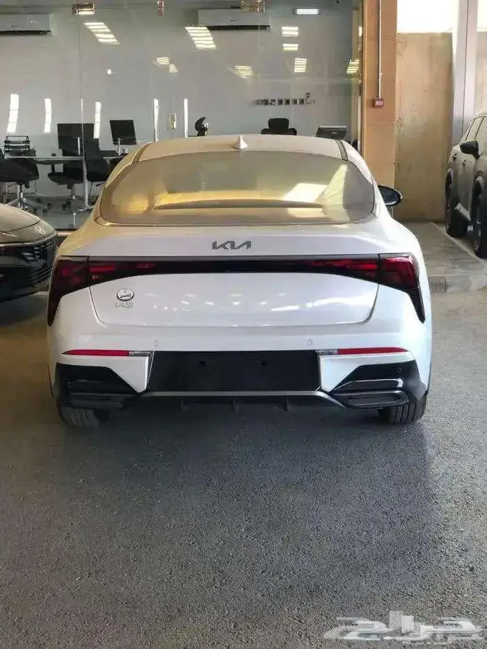 كيا كي k5 محرك 2.5 مطور ماكينة 2500 ابيض بأقل سعر 4