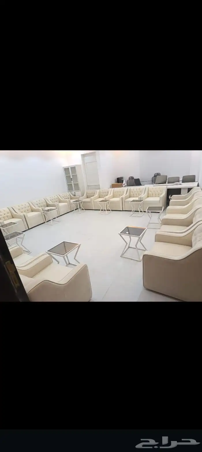 تاجير كنب في اي بي 9