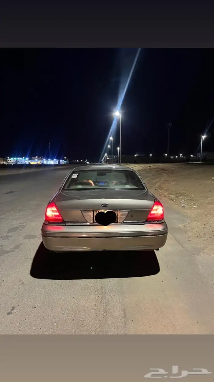 فورد فكتوريا 2001 1