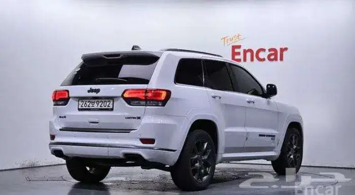 جراند شروكي 2020 ممشي 83700 KM 1