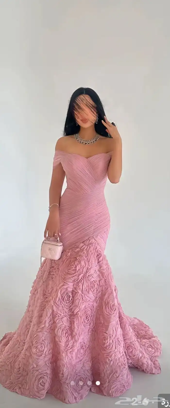 للبيع فستان 0