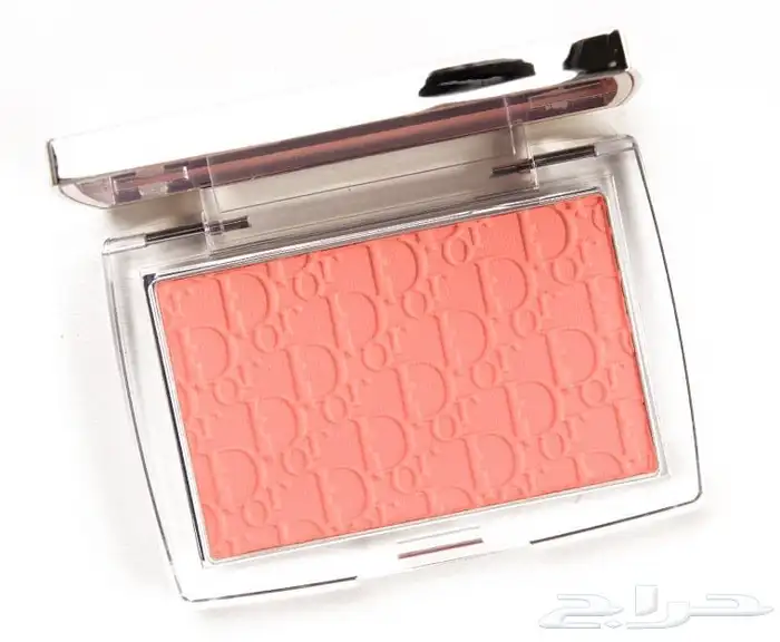 عطور وتجميل 1