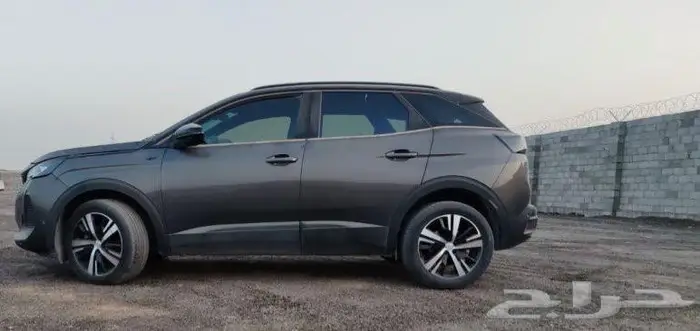 بيجو 3008 GT فل كامل 2023مصدومه 5