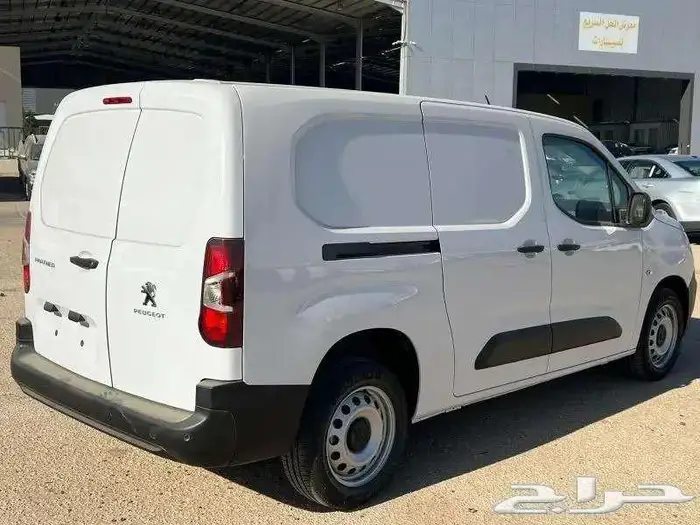 بيجو بارتنر 2024 ديزل طويل عروض خاصة للشركات والمؤسسات 11