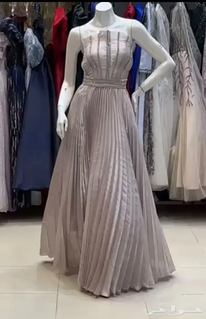 فستان فخم استخدام مره وحده 0