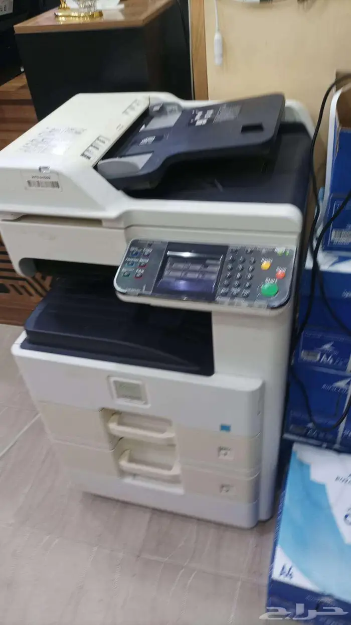 آلة تصوير للبيع بحالة ممتازة جدا 0
