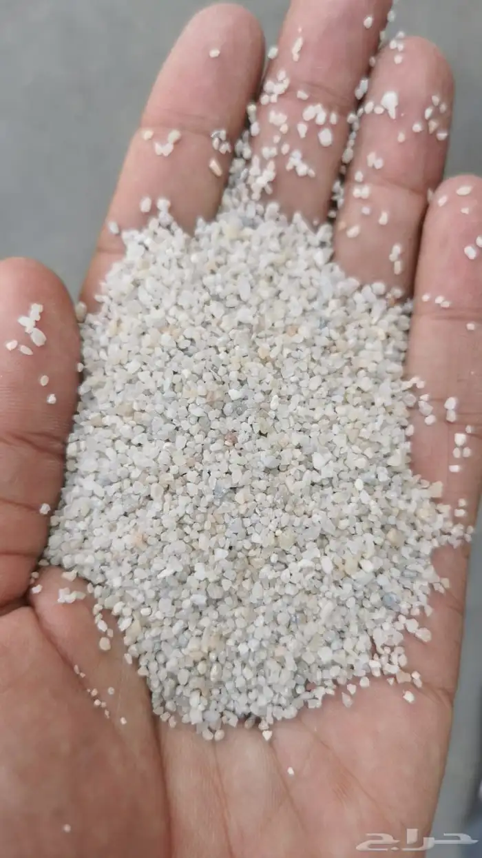 silica sand all sizes are available   including high 6