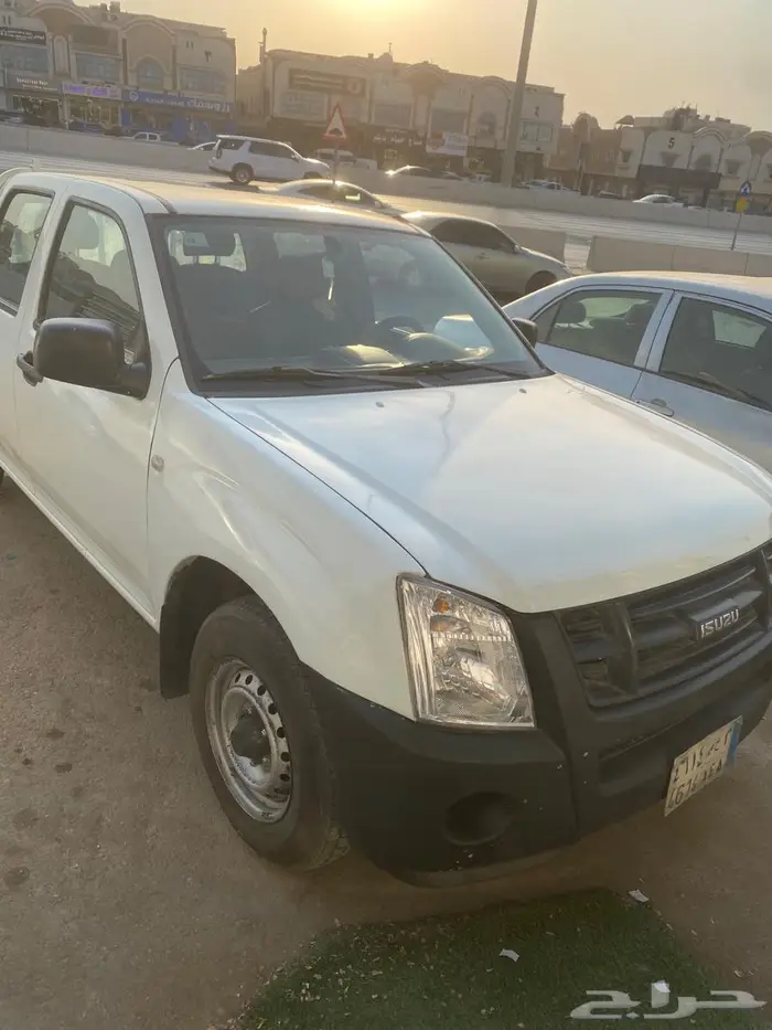 وانيت ايسوزو 2010 0