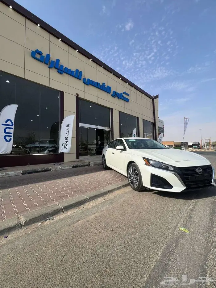 نيسان التيما نص فل موديل 2025م 3