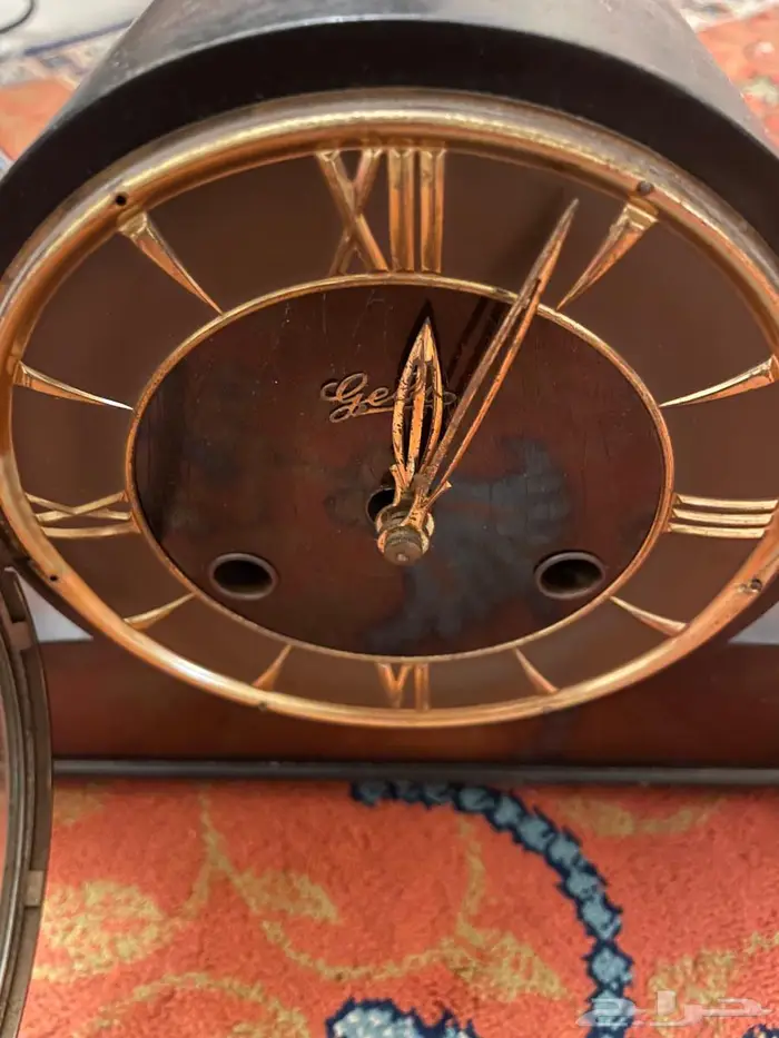 ساعة مفتاح انتيك antique clock 2