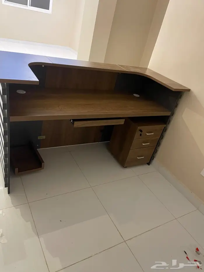 كاؤنترات استقباليه متوفر بجميع مقاسات وفي توصيل نفسو يوم طلب 16