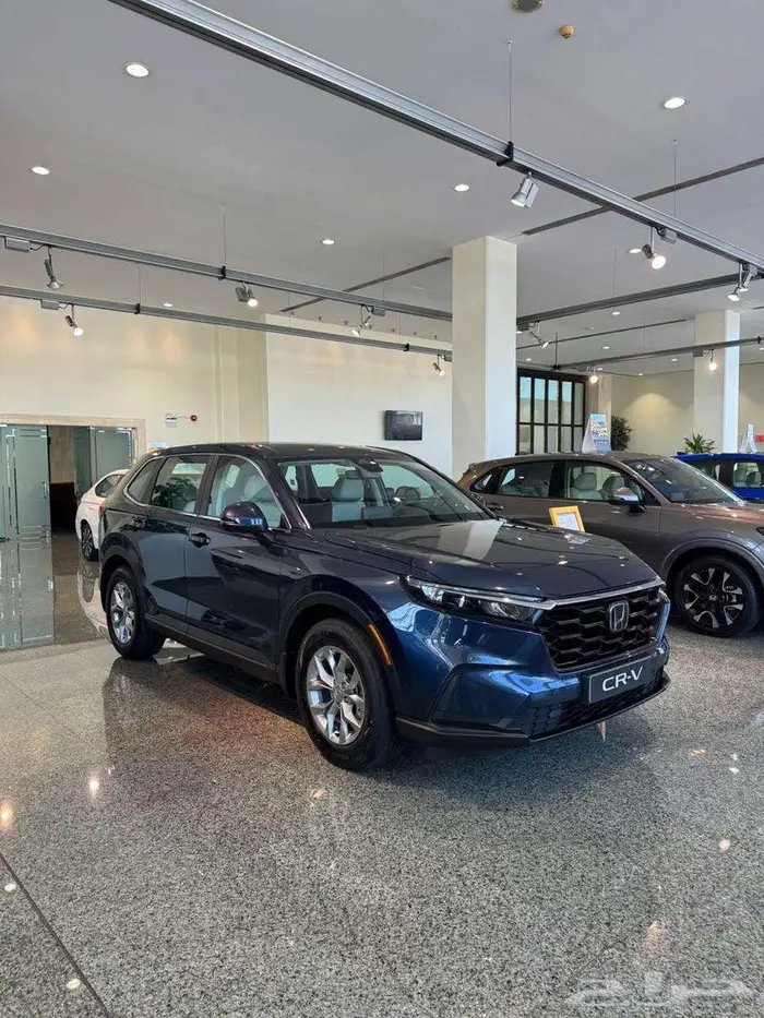 هوندا CRV 2025 فئة LX بالنقد والتقسيط والتصدير 2