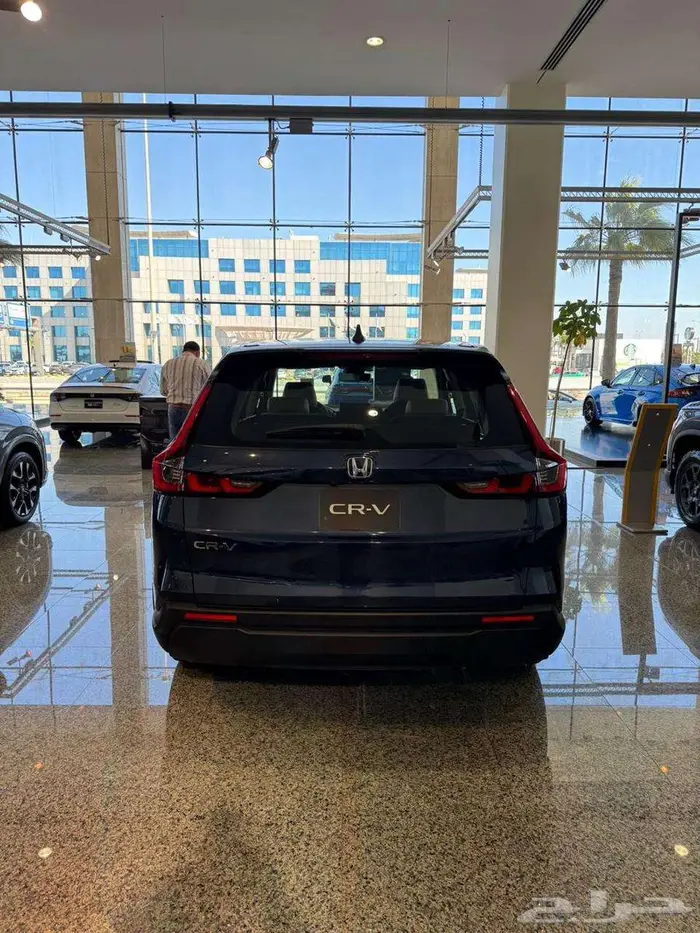 هوندا CRV 2025 فئة LX بالنقد والتقسيط والتصدير 7