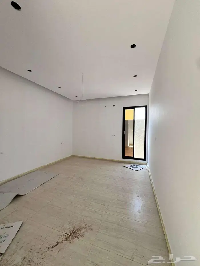 عمارة سكنية للبيع بمخطط الملك فهد 3