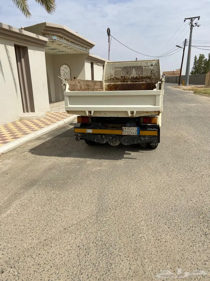 قلاب دايهاتسو موديل 84 نظيف وكاله عداد 36000 5