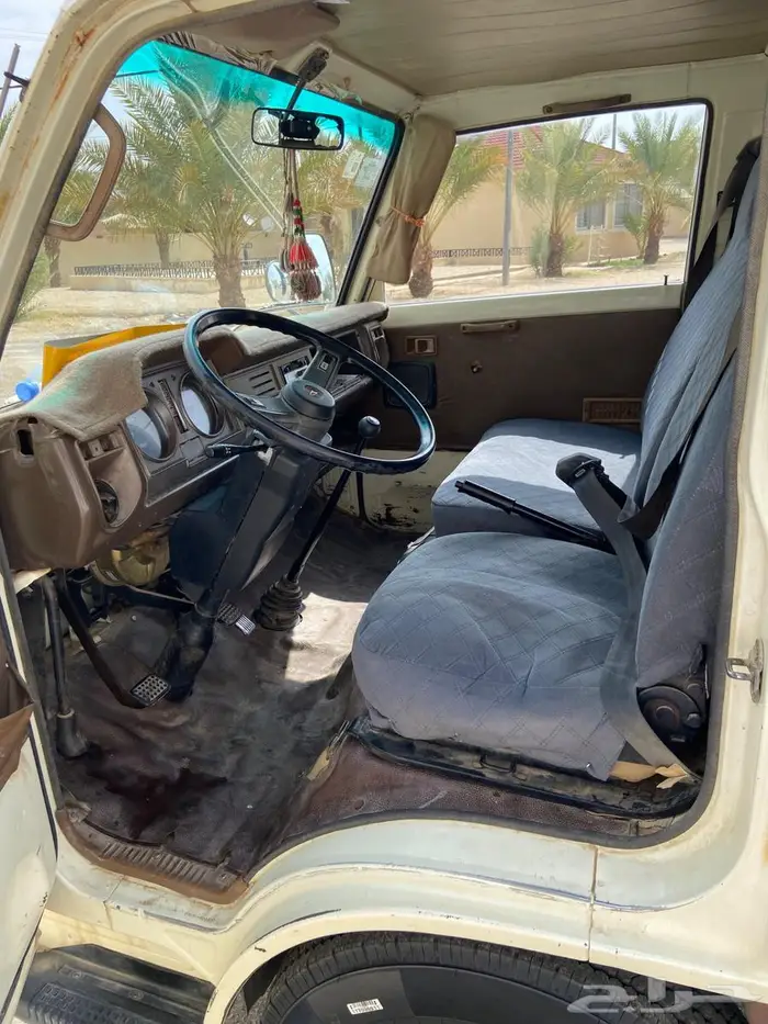 قلاب دايهاتسو موديل 84 نظيف وكاله عداد 36000 2