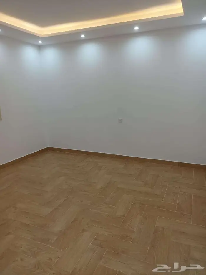 شقة عوائل للايجار حي الصفا مكيفات راكبة 7