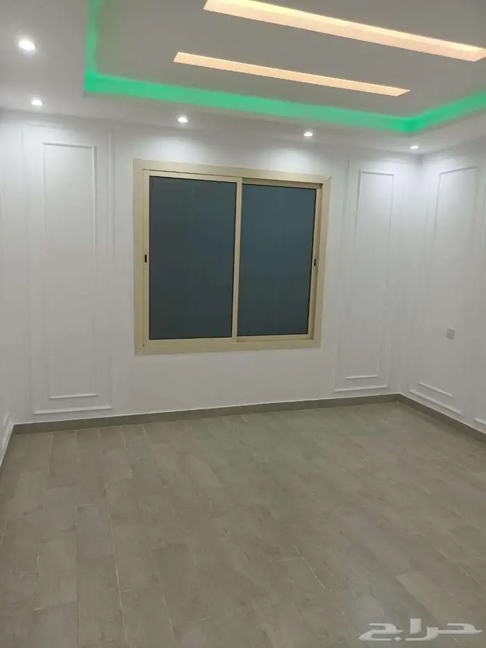 شقة عوائل للايجار حي الصفا مكيفات راكبة 8